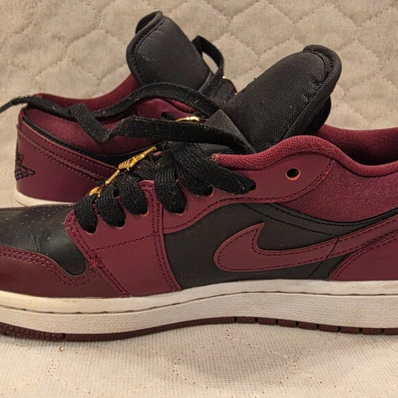 Nike Air Jordan 1 Men's 6/Women’s 7.5 Low SE Dark Beetroot Maroon Black Rare - Picture 10 of 12